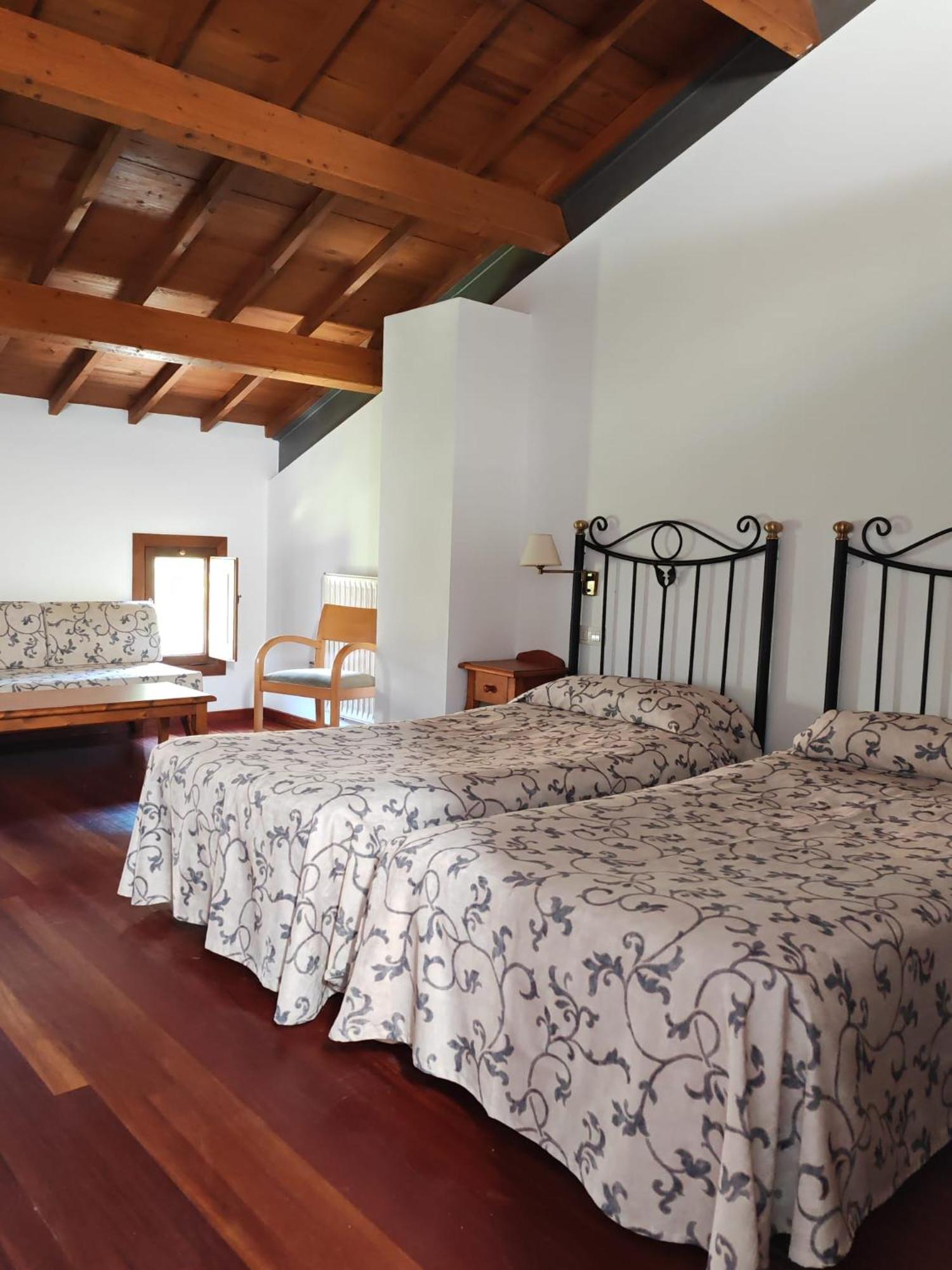 Acea Do Bubal Guest House Os Peares Exterior photo